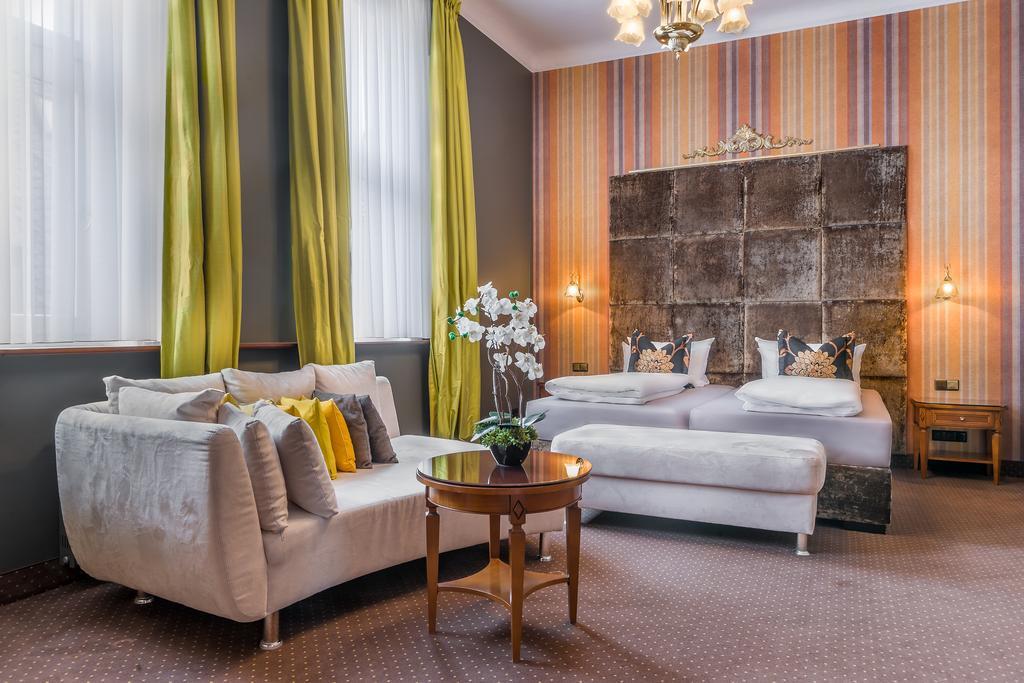 Hotel Kaiserworth 戈斯拉尔 外观 照片