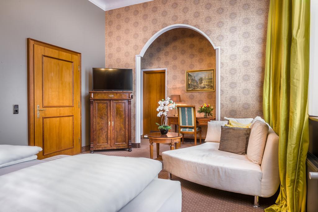 Hotel Kaiserworth 戈斯拉尔 外观 照片