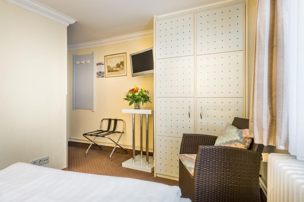 Hotel Kaiserworth 戈斯拉尔 外观 照片